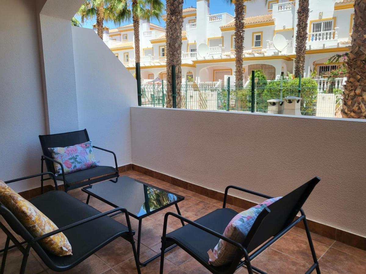 ¡Bajo Precioso Con Salida Directa A La Piscina Comunitaria En Paraiso De Vera! Екстериор снимка