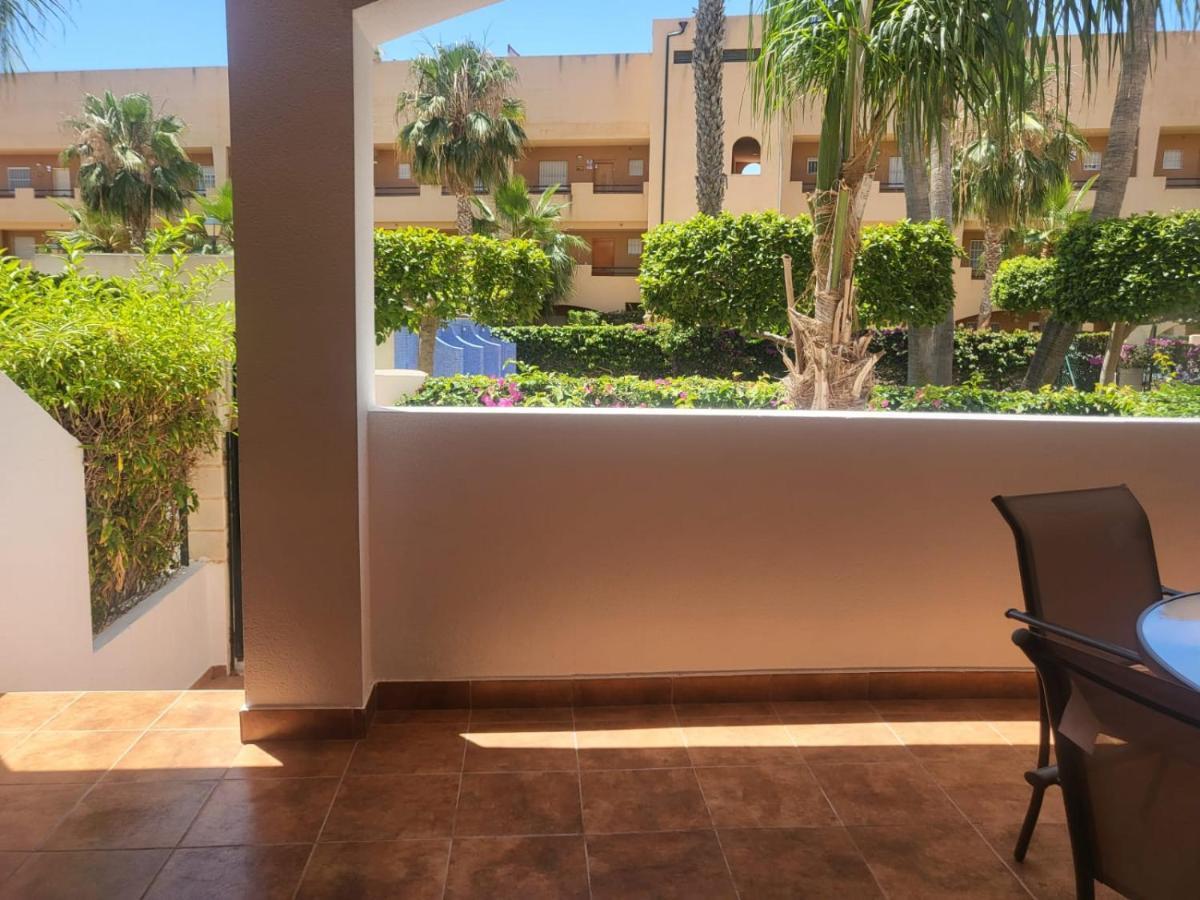 ¡Bajo Precioso Con Salida Directa A La Piscina Comunitaria En Paraiso De Vera! Екстериор снимка