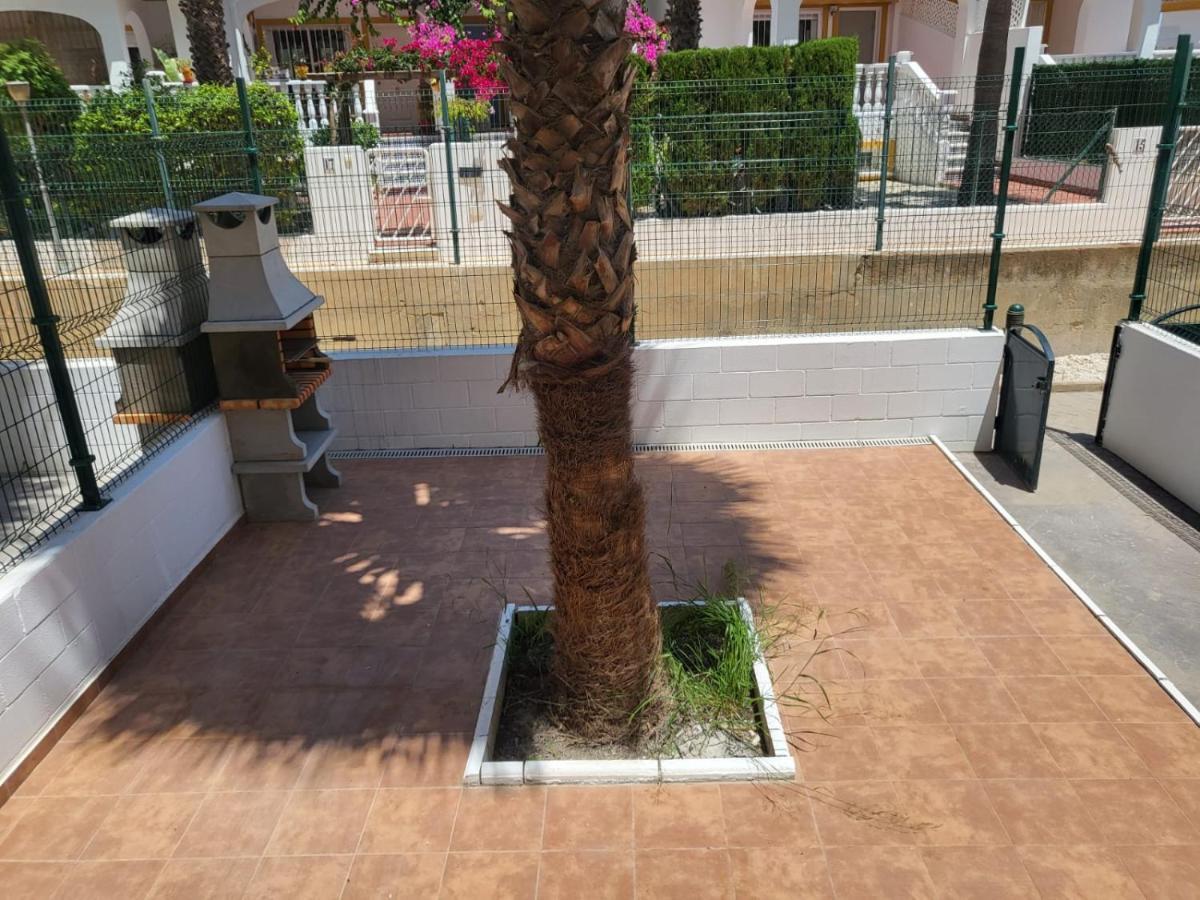 ¡Bajo Precioso Con Salida Directa A La Piscina Comunitaria En Paraiso De Vera! Екстериор снимка